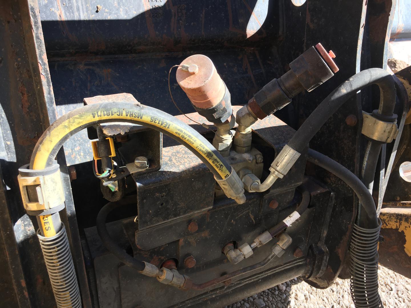 ./imagenes/INVOICE/2019/17135/RETROEXCAVADORA CAT 420F (23).JPG